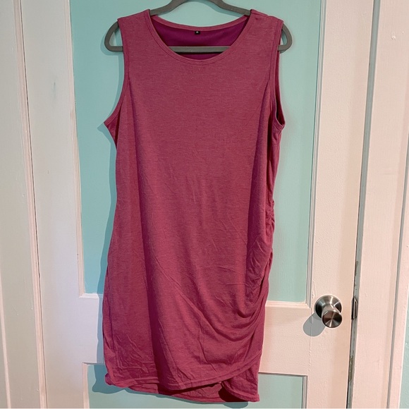 Stretchy pink dress - Picture 1 of 4